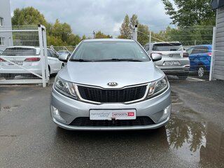 2013 Kia Rio 5-speed III, серебристый, 619873 рублей, вид 2