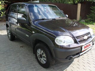 2013 Chevrolet Niva I Рестайлинг, коричневый, 605000 рублей, вид 3