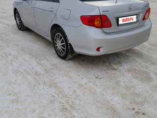 2010 Toyota Corolla X (E140, E150), серебристый, 900000 рублей, вид 4