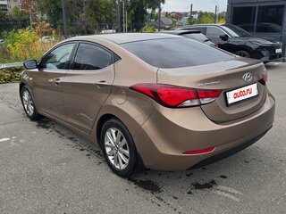 2015 Hyundai Elantra V (MD) Рестайлинг, коричневый, 855000 рублей, вид 5