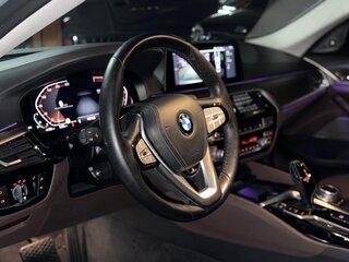 2020 BMW 5 серии 530i xDrive VII (G30/G31/G38), серый, 3850000 рублей, вид 4