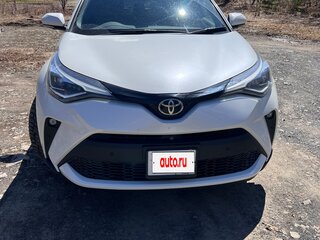 2020 Toyota C-HR I Рестайлинг, белый, 2200000 рублей, вид 3