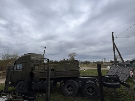 1981 КамАЗ 53212, зелёный, 870000 рублей, вид 3