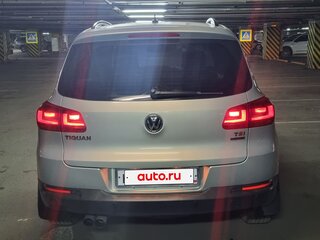 2014 Volkswagen Tiguan I Рестайлинг, серебристый, 1650000 рублей, вид 4