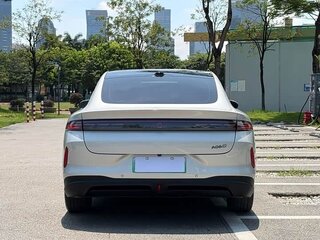 2026 Changan Qiyuan A06 28.39 kWh, серебристый, 2870548 рублей, вид 4