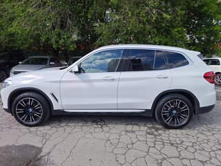 2021 BMW X3 30i xDrive III (G01), белый, 3890000 рублей, вид 3
