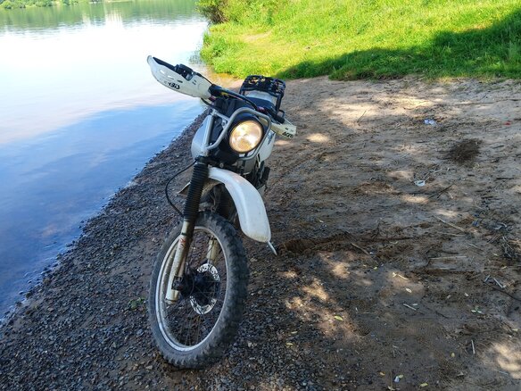 1990 Suzuki Djebel 200, белый, 185000 рублей - вид 2