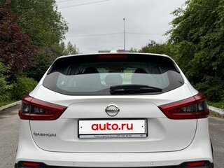 2019 Nissan Qashqai II Рестайлинг, белый, 1550000 рублей, вид 2