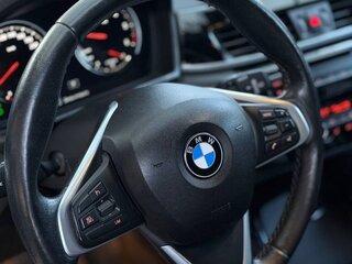 2020 BMW X1 18d xDrive II (F48) Рестайлинг, белый, 2550000 рублей, вид 2