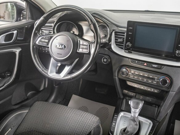 2020 Kia Ceed III, серый, 1369000 рублей - вид 8