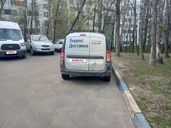 2013 Lada (ВАЗ) Largus I, серый, 350000 рублей - вид 2