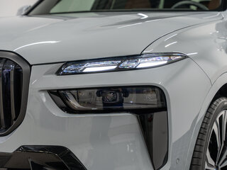 2026 BMW X7 40d I (G07) Рестайлинг, серый, 17750000 рублей, вид 2