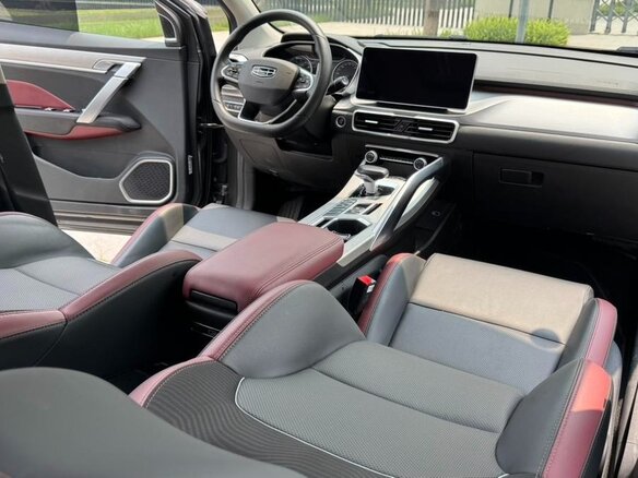 2021 Geely Coolray (Binyue) I, серый, 1290000 рублей - вид 18