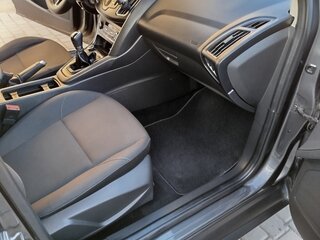 2018 Ford Focus III Рестайлинг, серый, 1000000 рублей, вид 4