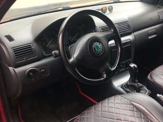 2008 Skoda Octavia I (A4) Рестайлинг, красный, 800000 рублей, вид 4