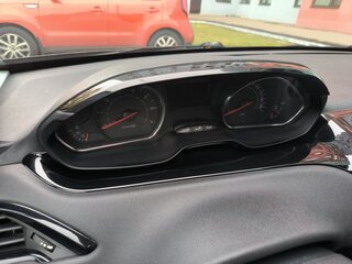 2014 Peugeot 208 I, бежевый, 600000 рублей, вид 5