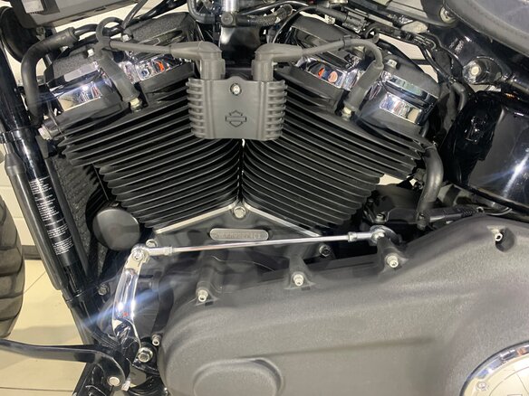 2021 Harley-Davidson Fat Bob, зелёный, 1750000 рублей - вид 19