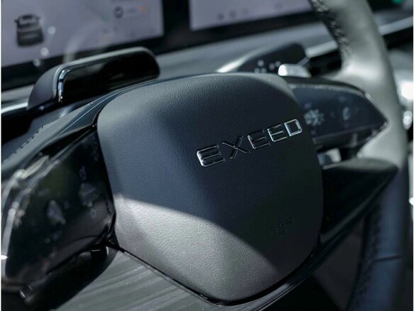 2025 Exeed RX, зелёный, 4150000 рублей - вид 12