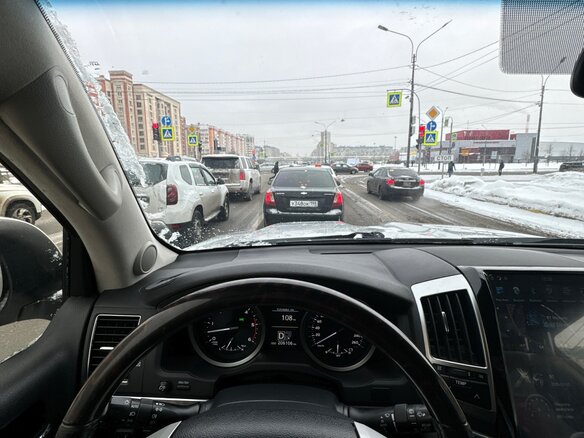2012 Toyota Land Cruiser 200 Series Рестайлинг 1, серебристый - вид 12