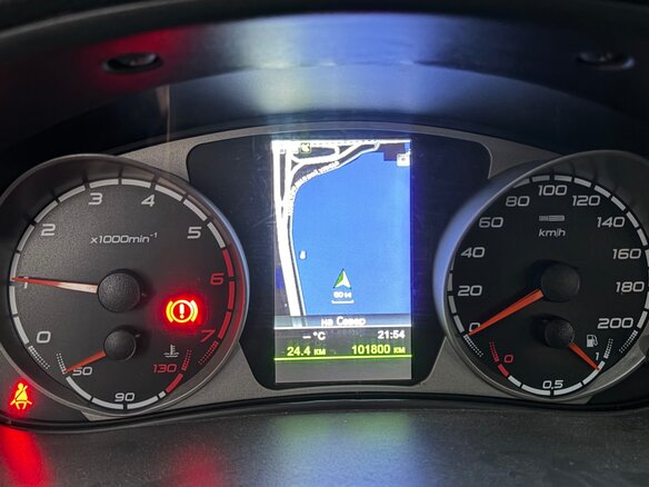 2012 Lada (ВАЗ) Priora I, белый, 330000 рублей - вид 5