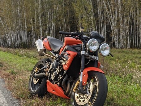 2010 Triumph Street Triple, оранжевый, 484000 рублей, вид 1