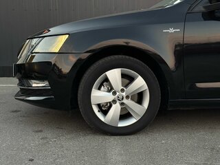 2019 Skoda Octavia III (A7) Рестайлинг, чёрный, 1380000 рублей, вид 5