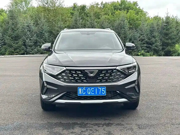 2023 Jetta VS7 I Рестайлинг 1, чёрный - вид 1