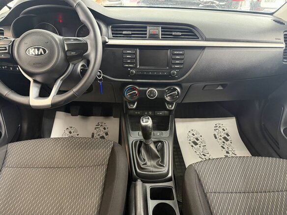 2018 Kia Rio X-Line IV, серебристый, 990000 рублей - вид 8