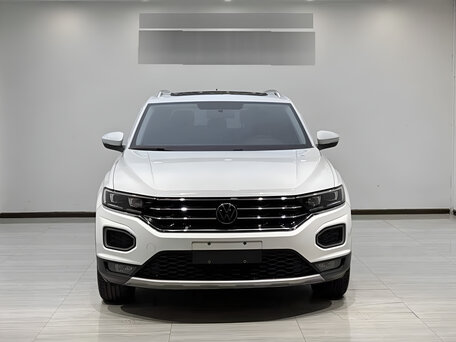 2023 Volkswagen T-Roc I Рестайлинг, белый, 1940000 рублей, вид 2