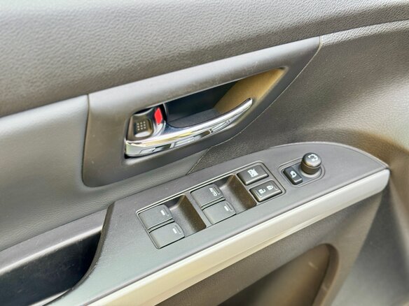 2013 Suzuki SX4 II (S-Cross), зелёный - вид 12