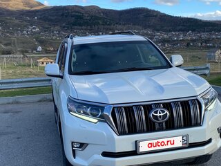2020 Toyota Land Cruiser Prado 150 Series Рестайлинг 2, белый, 6050000 рублей, вид 2