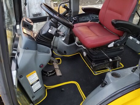 2005 New Holland B115B, жёлтый, 3150000 рублей, вид 3