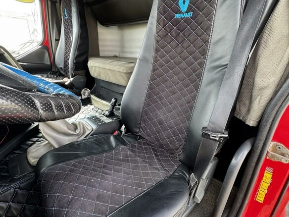 2012 Renault Premium, красный, 1990000 рублей - вид 10