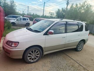 1998 Toyota Ipsum I (M10), белый, 350000 рублей, вид 4