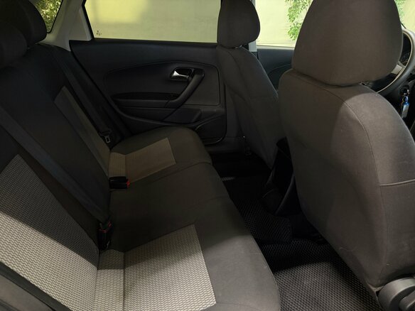 2012 Volkswagen Polo V, серебристый, 780000 рублей - вид 9