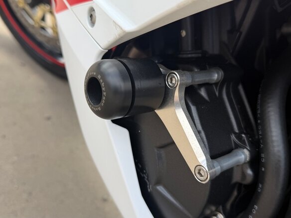2017 Honda CBR 600RR, красный, 889000 рублей - вид 10