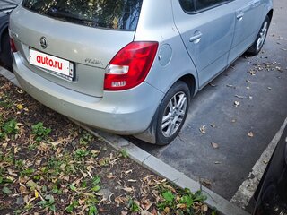 2013 Skoda Fabia II Рестайлинг, серый, 650000 рублей, вид 3