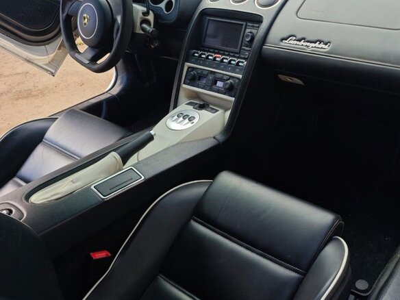 2005 Lamborghini Gallardo I, белый, 8500000 рублей - вид 5