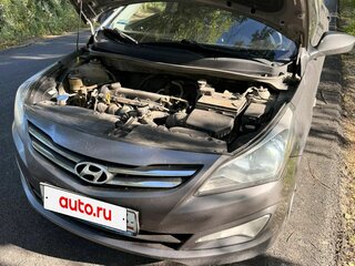 2015 Hyundai Solaris I Рестайлинг, серый, 830000 рублей, вид 2