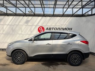 2010 Hyundai ix35 I, серебристый, 1020000 рублей, вид 2