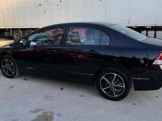 2007 Honda Civic VIII, чёрный, 890000 рублей, вид 5