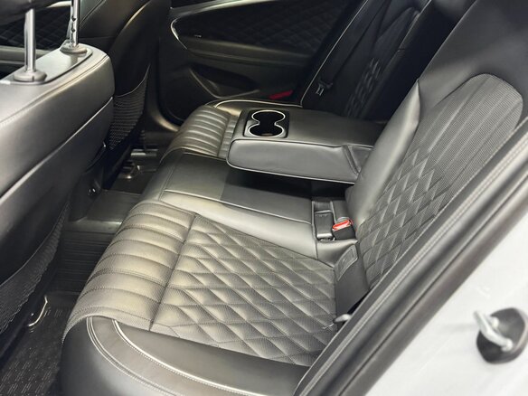 2018 Genesis G70 I, серый, 2466722 рублей - вид 31