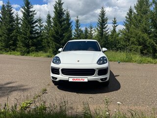 2016 Porsche Cayenne S Diesel II Рестайлинг (958), белый, 5800000 рублей, вид 2