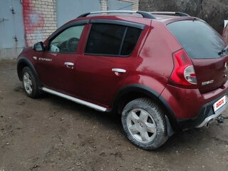 2013 Renault Sandero Stepway I, красный, 540000 рублей, вид 4