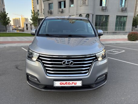 2020 Hyundai Grand Starex I Рестайлинг 2, серый, 2890000 рублей, вид 5