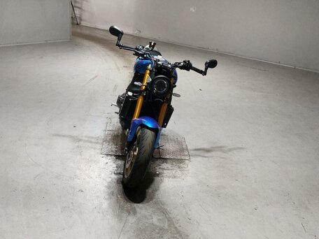2023 Yamaha XSR900, синий, 1277000 рублей, вид 3