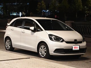 2022 Honda Fit IV Рестайлинг, белый, 1490000 рублей, вид 1