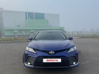 2021 Toyota Camry VIII (XV70) Рестайлинг, синий, 3495000 рублей, вид 4