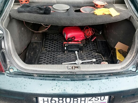 2000 Kia Shuma I, зелёный, 100000 рублей - вид 7