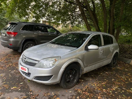 2007 Opel Astra H Рестайлинг, серебристый, 250000 рублей, вид 1